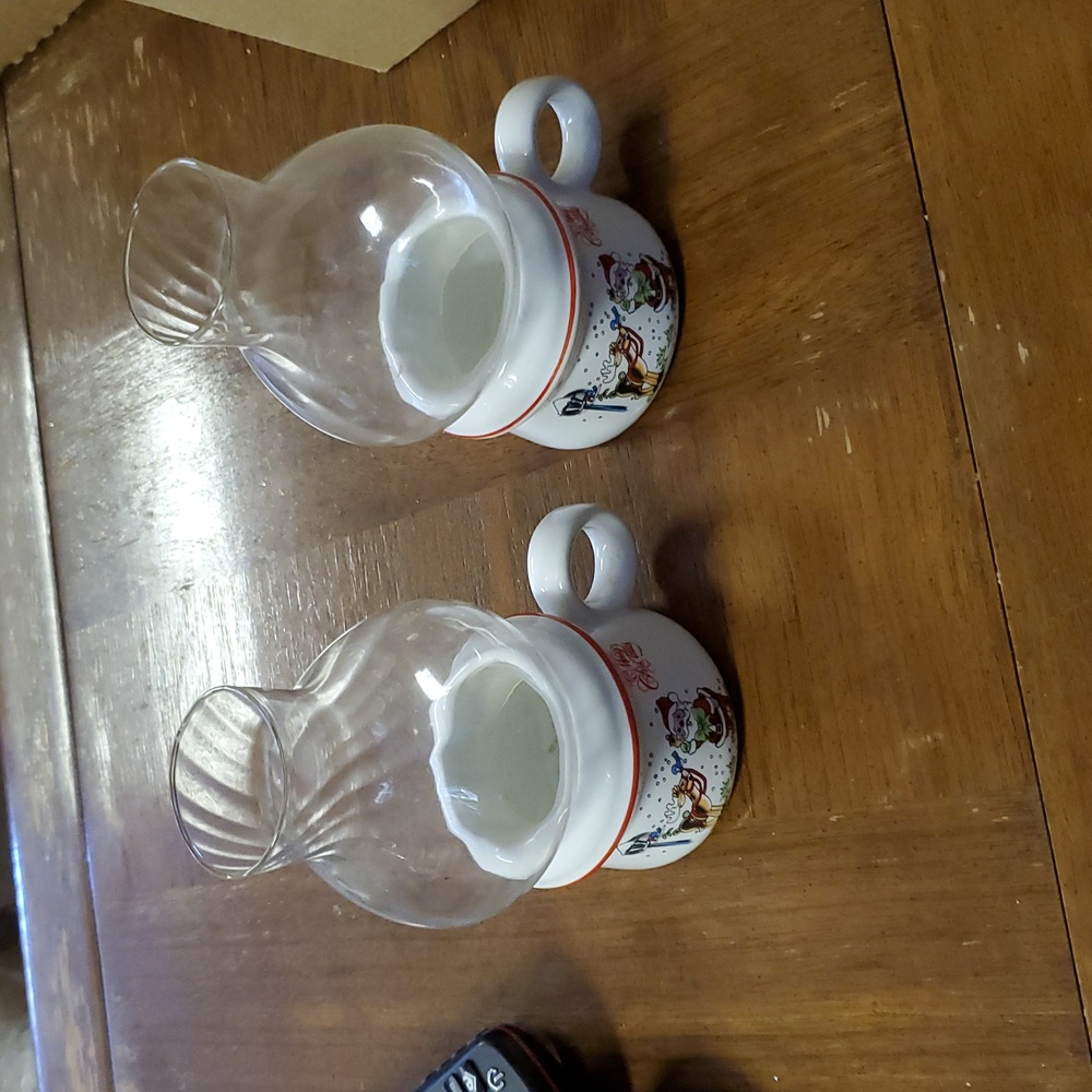 Set of tea light decorative holders.